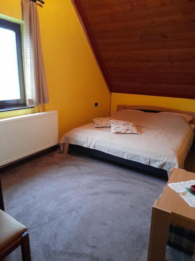 Agave Apartman Velence Buitenkant foto