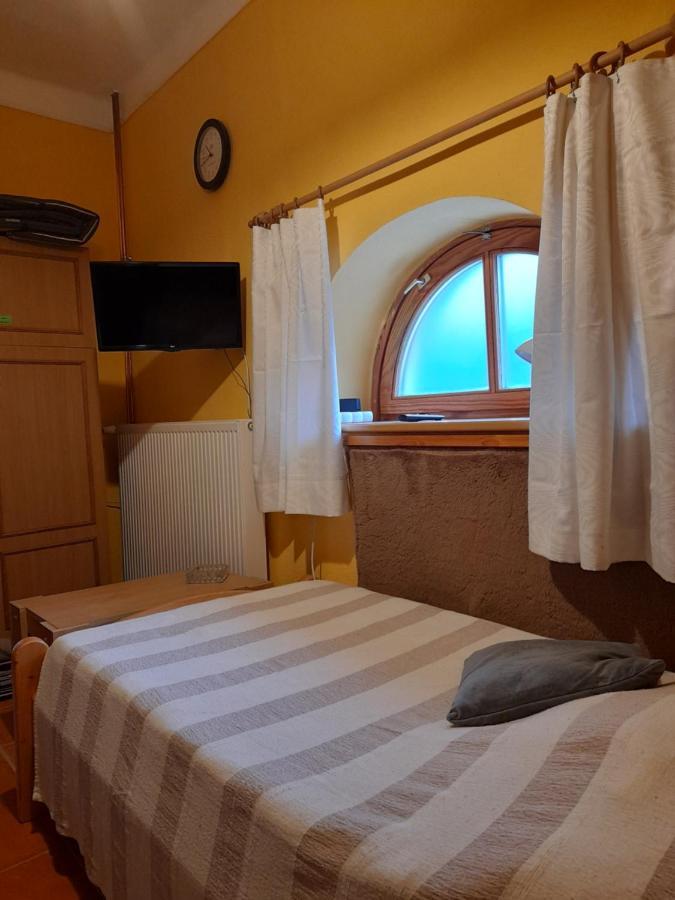 Agave Apartman Velence Buitenkant foto