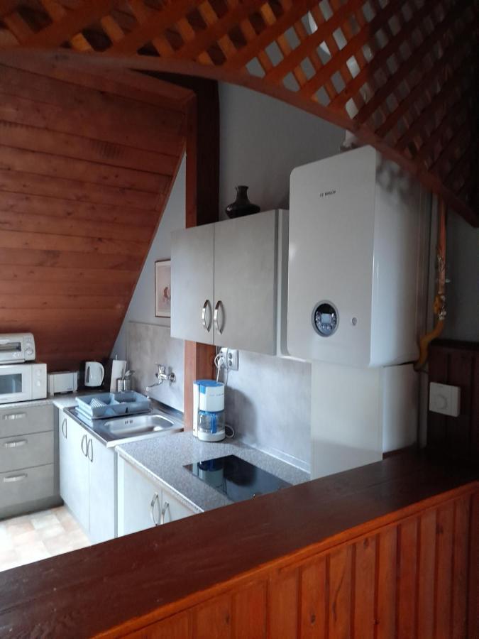 Agave Apartman Velence Buitenkant foto