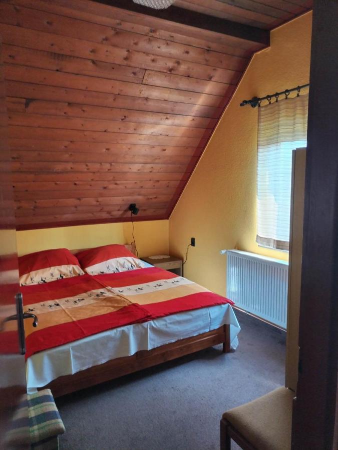 Agave Apartman Velence Buitenkant foto